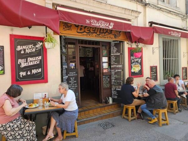 Best Sports Bars in Montpellier - The Beehive
