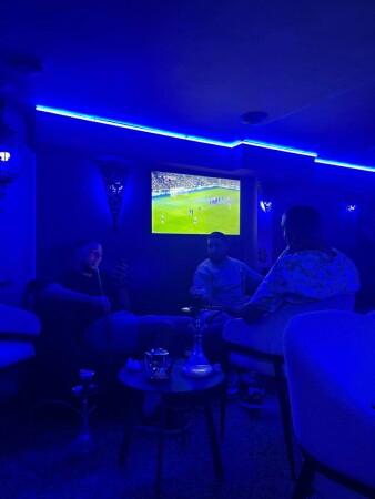 Best Sports Bars in Nice - Nouba