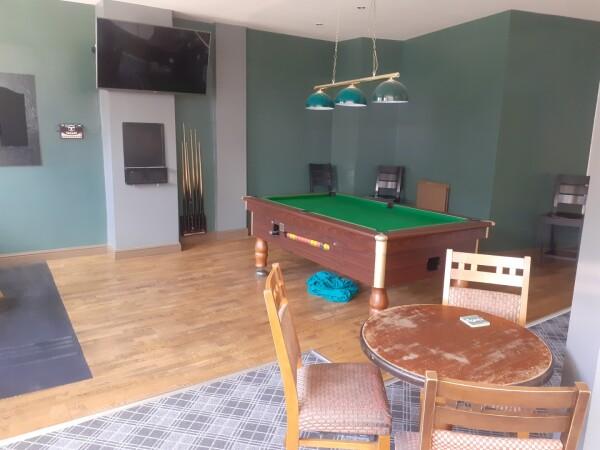 Best Sports Bars in Ashton Under Lyne - Top End Bar