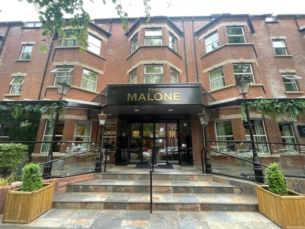 Best Sports Bars in Belfast - Malone Lodge Hotel