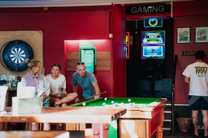 Best Sports Bars in Frankton - The Frankton Arm Tavern