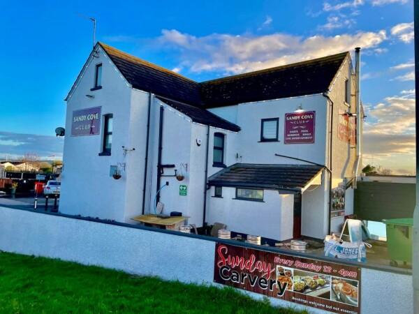 Best Sports Bars in Rhyl - Sandy Cove Club