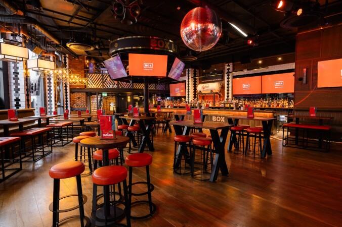 Best Sports Bars in London - BOX Piccadilly