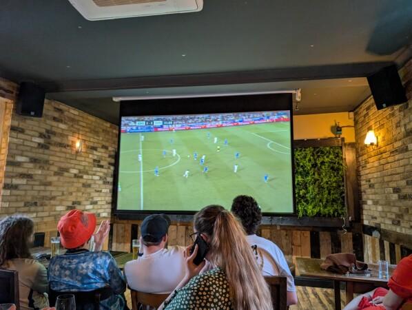 Beste Sportsbars in London - The Village Green