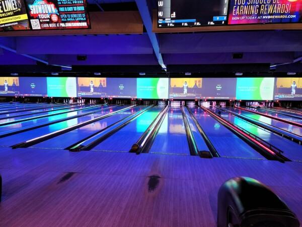 Best Sports Bars in Goleta - Bowlero Santa Barbara