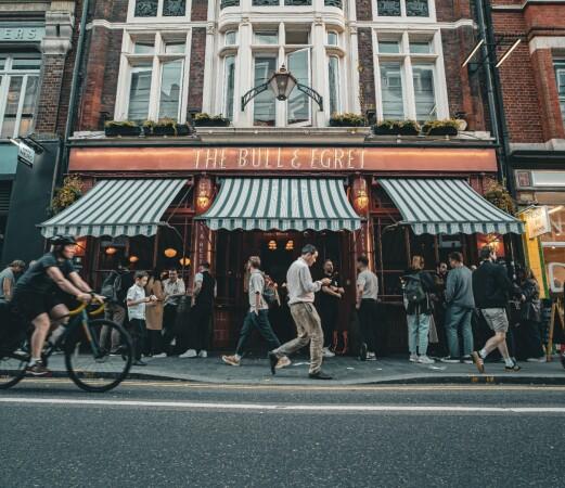 Best Sports Bars in London - The Bull & Egret Covent Garden