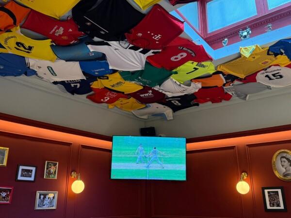 Best Sports Bars in London - The Bull & Egret Covent Garden