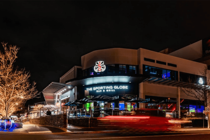Best Sports Bars in Frankston - The Sporting Globe Frankston