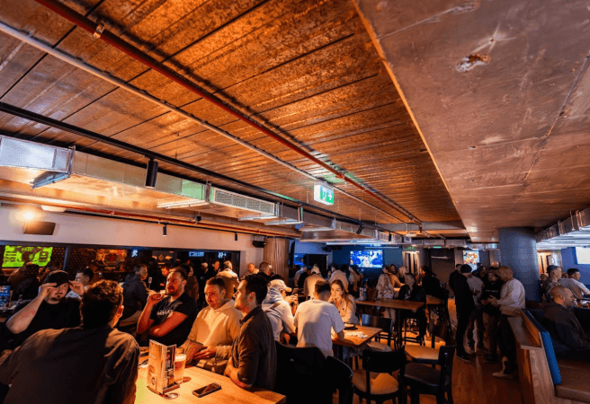 Best Sports Bars in Frankston - The Sporting Globe Frankston