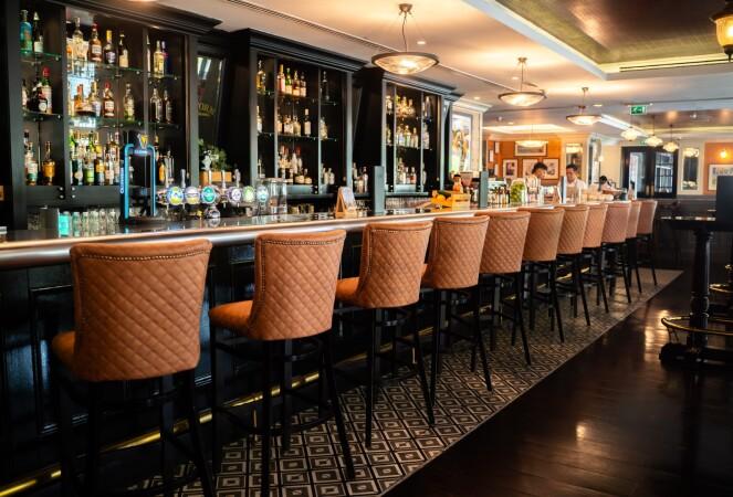 Best Sports Bars in Dubai - Reform