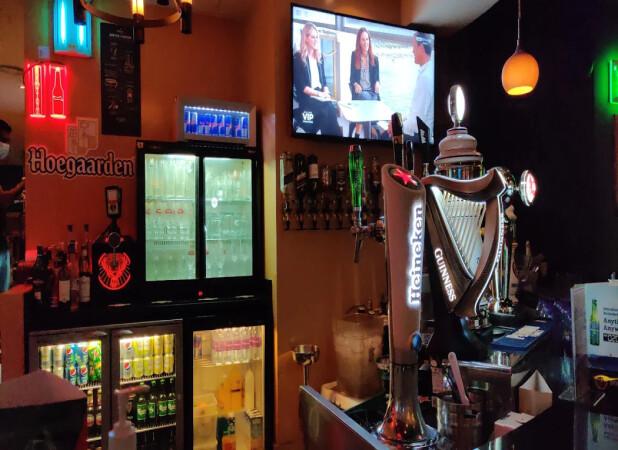 Best Sports Bars in Dubai - The Grandstand Sports Bar