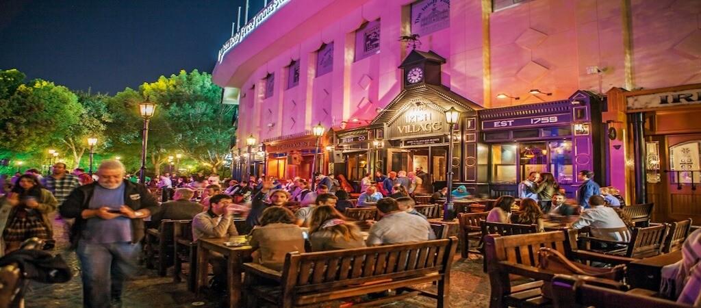 Best Sports Bars in Dubai - The Irish Village - Al Garhoud