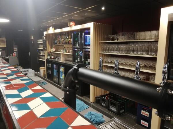 Beste Sportsbars in La madeleine - V and b la madeleine