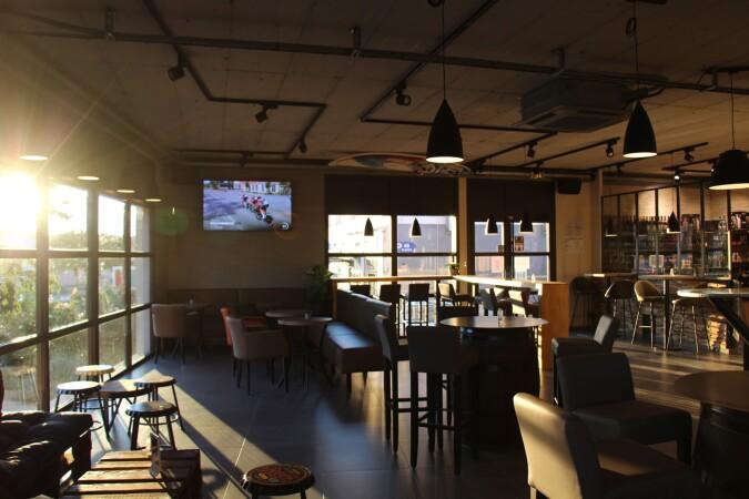 Les Meilleurs Bars à Les angles - L'angle des bieres