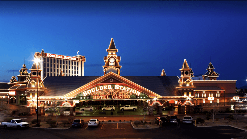 Best Sports Bars in Las Vegas - Sportsbook @ Boulder Station Hotel & Casino