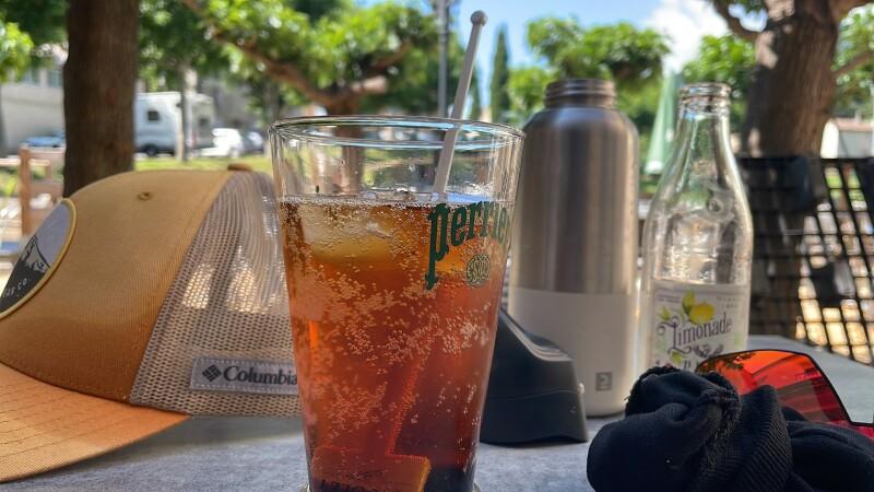 Best Sports Bars in Peipin - La tanière Peipin