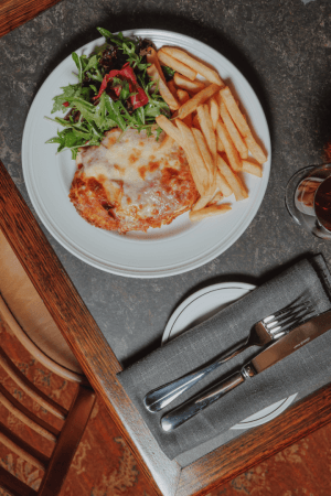 Best Sports Bars in Richmond - Rising Sun Hotel