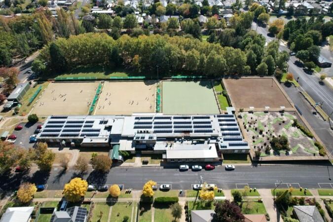 Best Sports Bars in Orange - Orange City Bowling Club