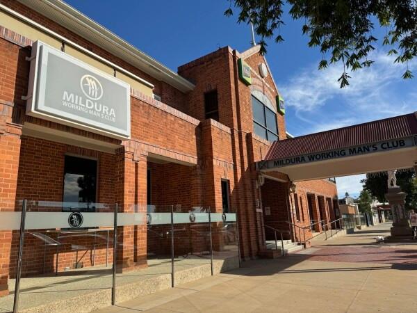 Best Sports Bars in Mildura - Mildura Working Mans Club