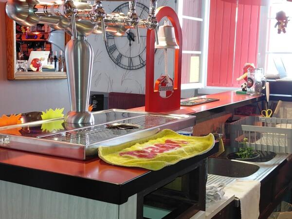 Les Meilleurs Bars à Cozes - Le rouge