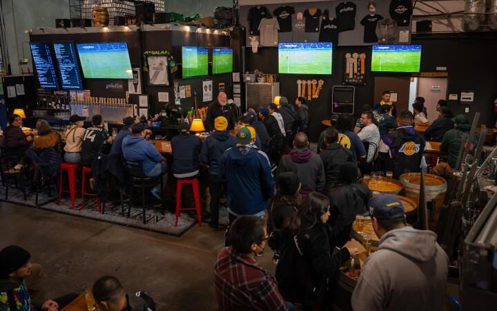 Best Sports Bars in Torrance - Absolution Brewing Company