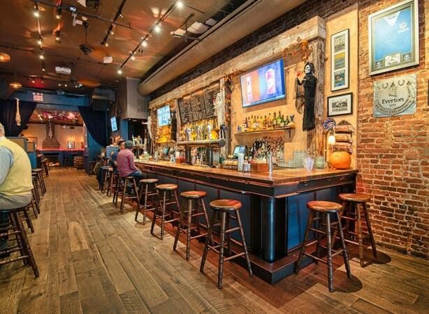 Best Sports Bars in New York - Turnmill Bar