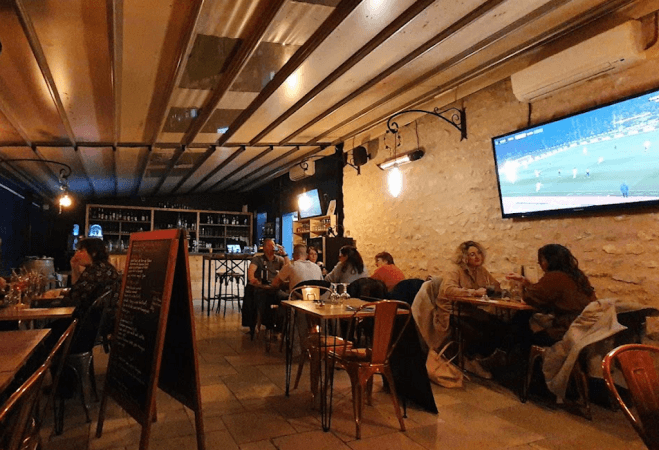 Les Meilleurs Bars à Provins - La terrasse du chatel