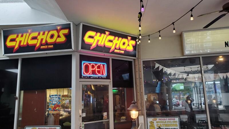 Best Sports Bars in Virginia Beach - Chicho's Pizza @ Shore Drive
