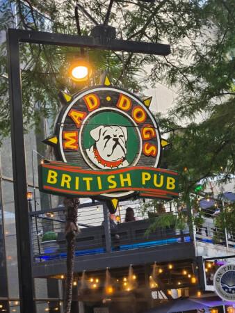 Best Sports Bars in San Antonio - Mad Dogs British Pub