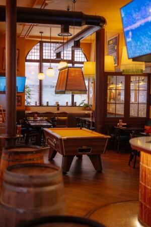 Best Sports Bars in Glasgow - Hope & Vincent