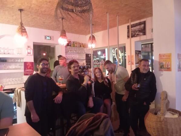 Best Sports Bars in Calais - O'st trop
