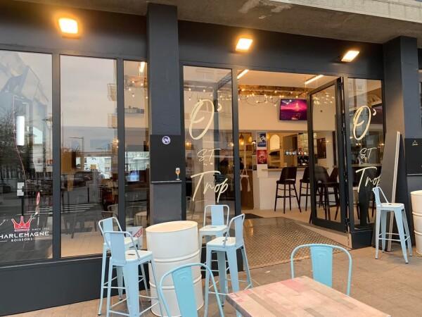 Best Sports Bars in Calais - O'st trop