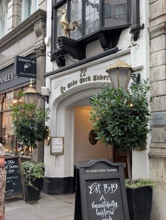 Best Sports Bars in London - Ye Old Cock Tavern