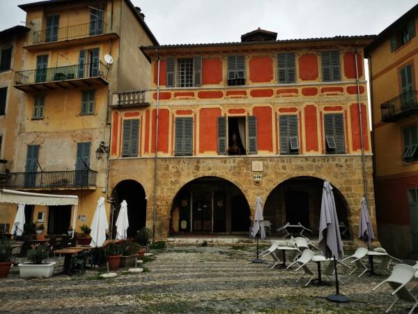 Best Sports Bars in Sospel - Bar Central