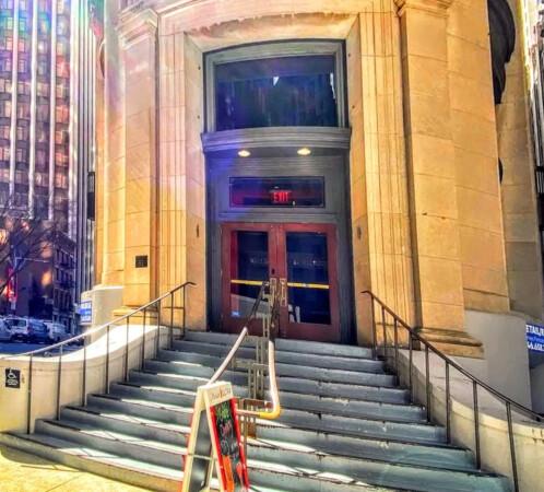 Best Sports Bars in New York - Continental Sports Lounge