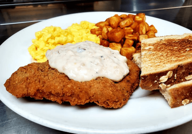 Best Sports Bars in Middleburg Heights - Rivals Brew Pub