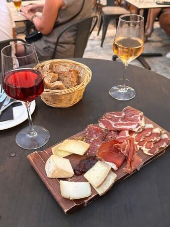 Best Sports Bars in Ploemeur - La Rando Bistrot