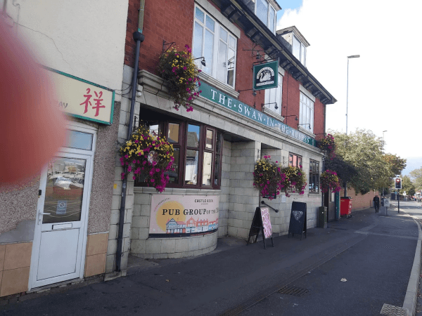 Best Sports Bars in Loughborough - The Swan In The Rushes