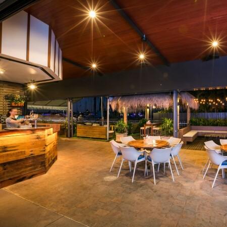 Best Sports Bars in Buddina - Kawana Waters Hotel