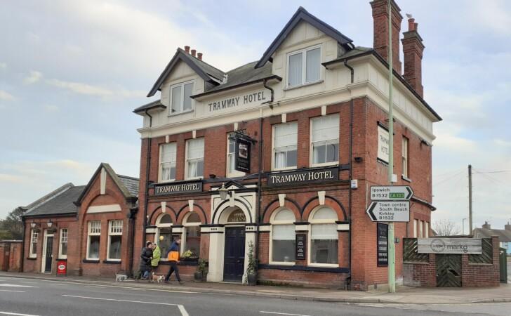Best Sports Bars in Lowestoft - Tramway
