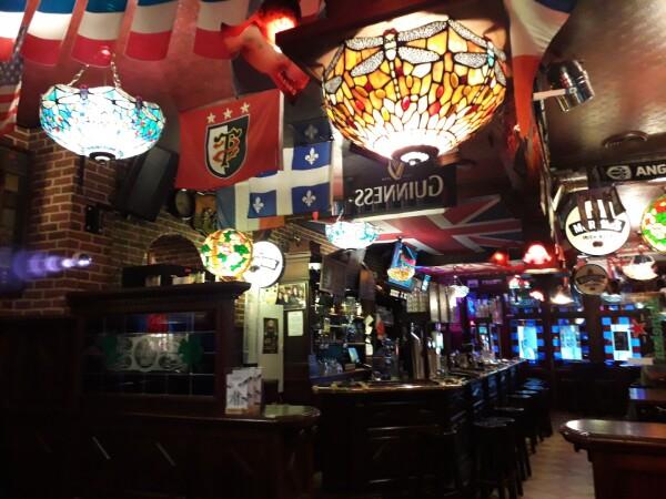 Best Sports Bars in Cavaillon - Loch Ness Café