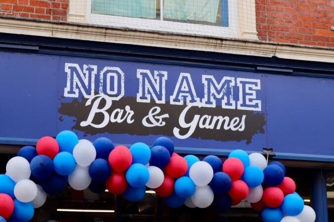 Best Sports Bars in Colchester - No Name Bar and Games