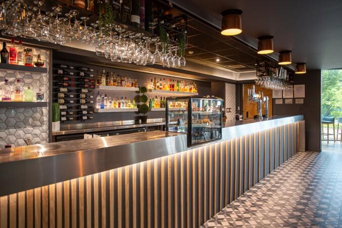 Best Sports Bars in Edinburgh - Paolozzi Beer & Kitchen