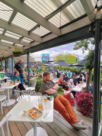 Best Sports Bars in Glenfield - The Postman’s Leg