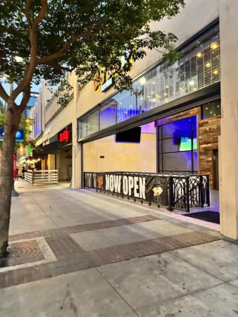 Best Sports Bars in Long Beach - Baby Bros Long Beach