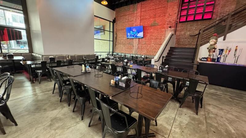 Best Sports Bars in Long Beach - Baby Bros Long Beach