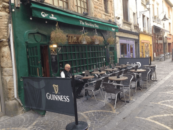 Les Meilleurs Bars à Saint-Etienne - The Smoking Dog