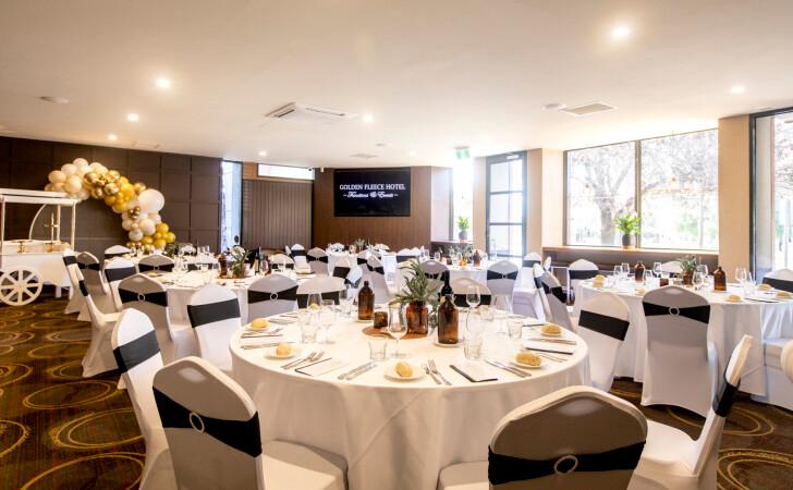 Best Sports Bars in Melton - Golden Fleece