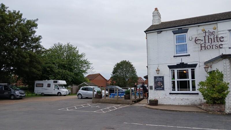 Best Sports Bars in Grimsby - White Horse