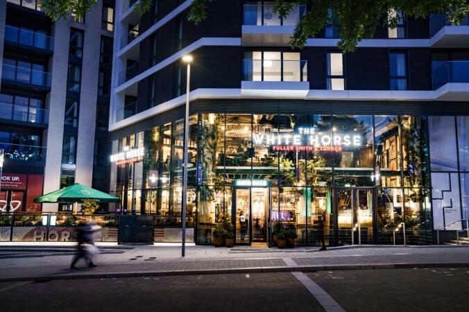 Best Sports Bars in Wembley - White Horse Wembley